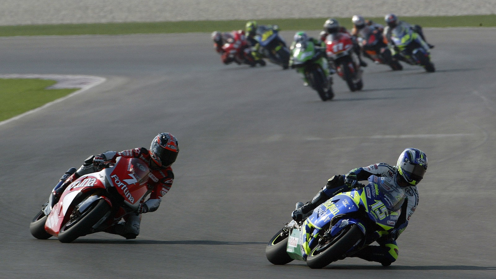 Gibernau, Checa, Qatar MotoGP Race 2004