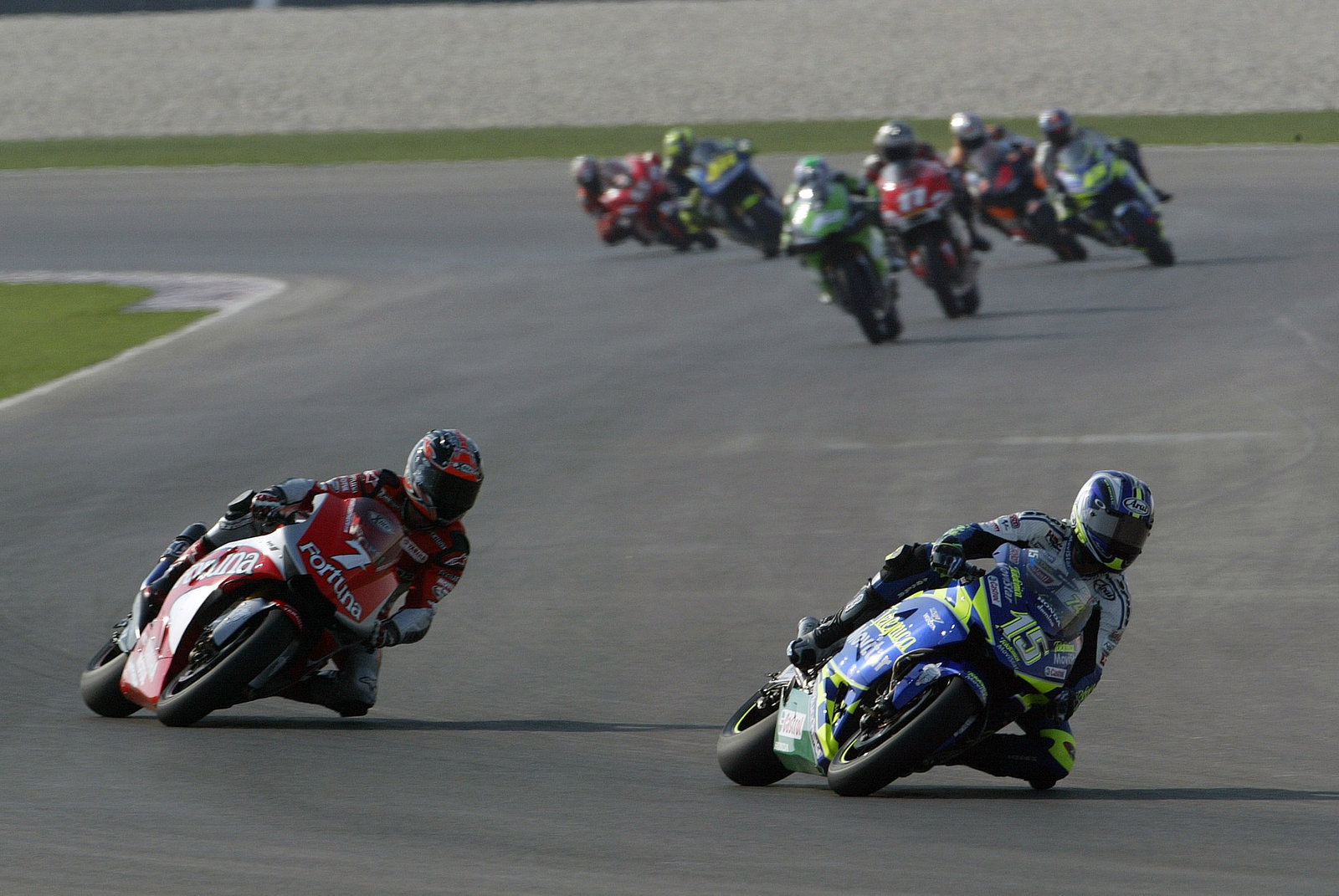 Gibernau, Checa, Qatar MotoGP Race 2004