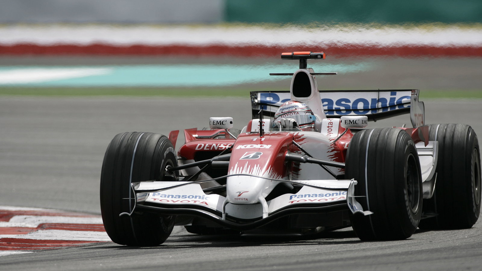 Jarno Trulli (ITA) Toyota TF108, Malaysian F1 Grand Prix, Sepang, Kuala Lumpar, 21st-23rd, March 200