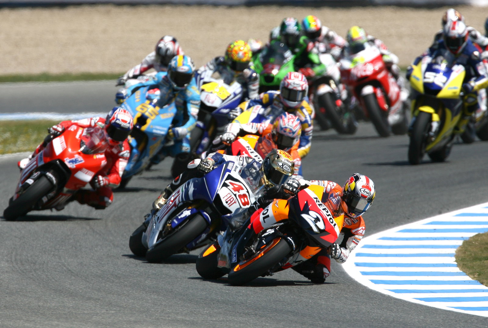 Pedrosa, Lorenzo, Race Start, Spanish MotoGP Race 2008
