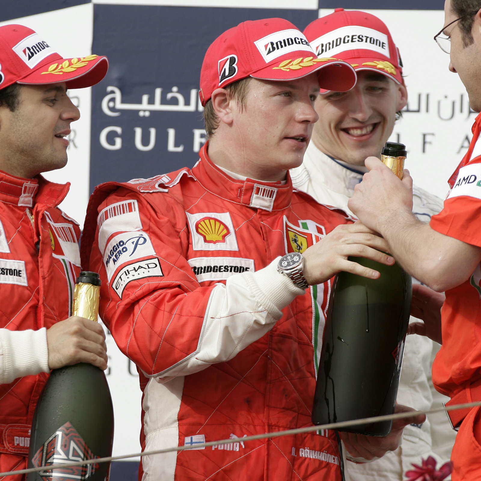 Felipe Massa (BRA) Ferrari F2008, Kimi Raikkonen (FIN) Ferrari F2008, Robert Kubica (POL) BMW Sauber