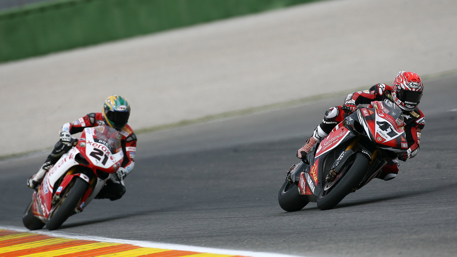 Haga, Bayliss, Valencia WSBK Race 2 2008