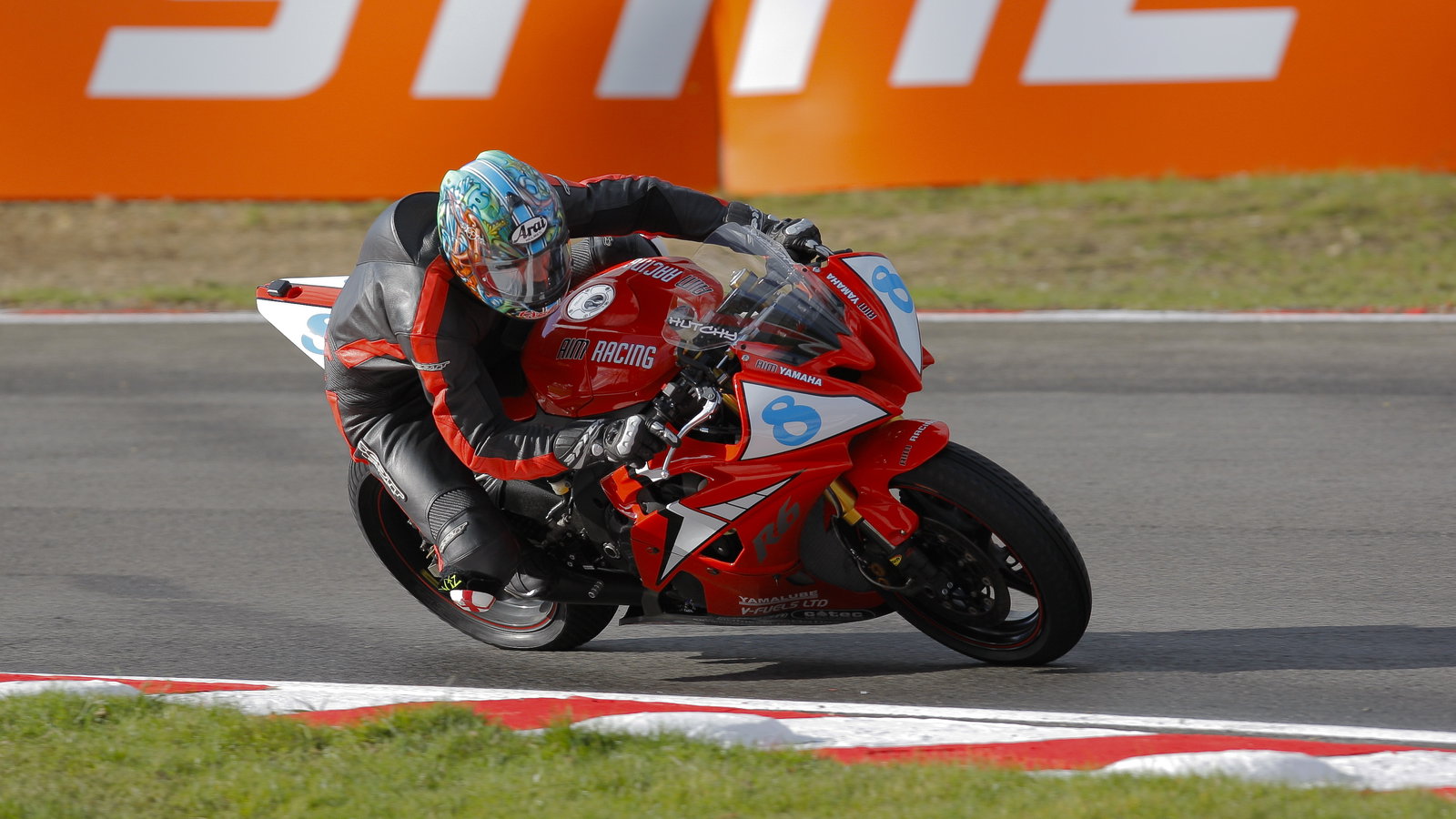 Ian Hutchinson, AIM Racing, Supersport Championship