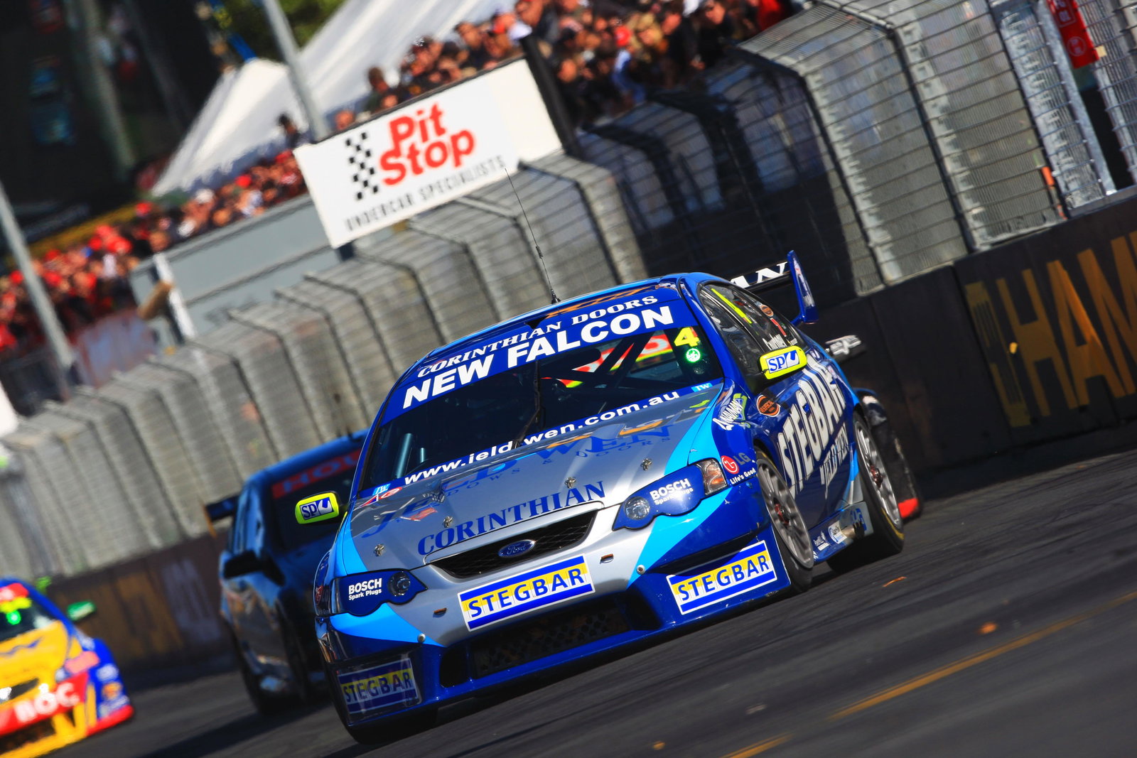 James Courtney (aust) Corinthian Doors Ford V8 SupercarsRd3 Hamilton 400NZ