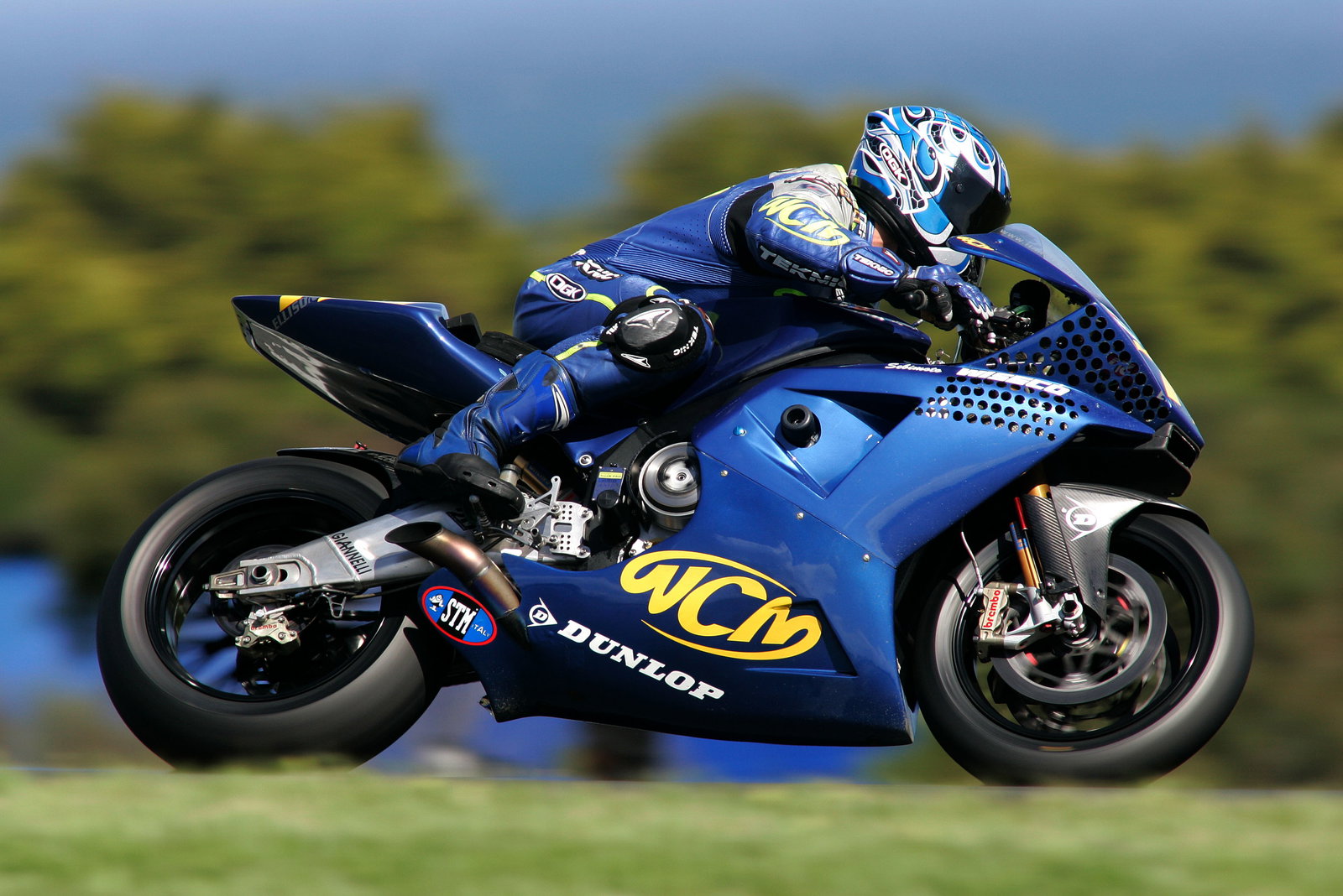 Ellison, Australian MotoGP, 2004