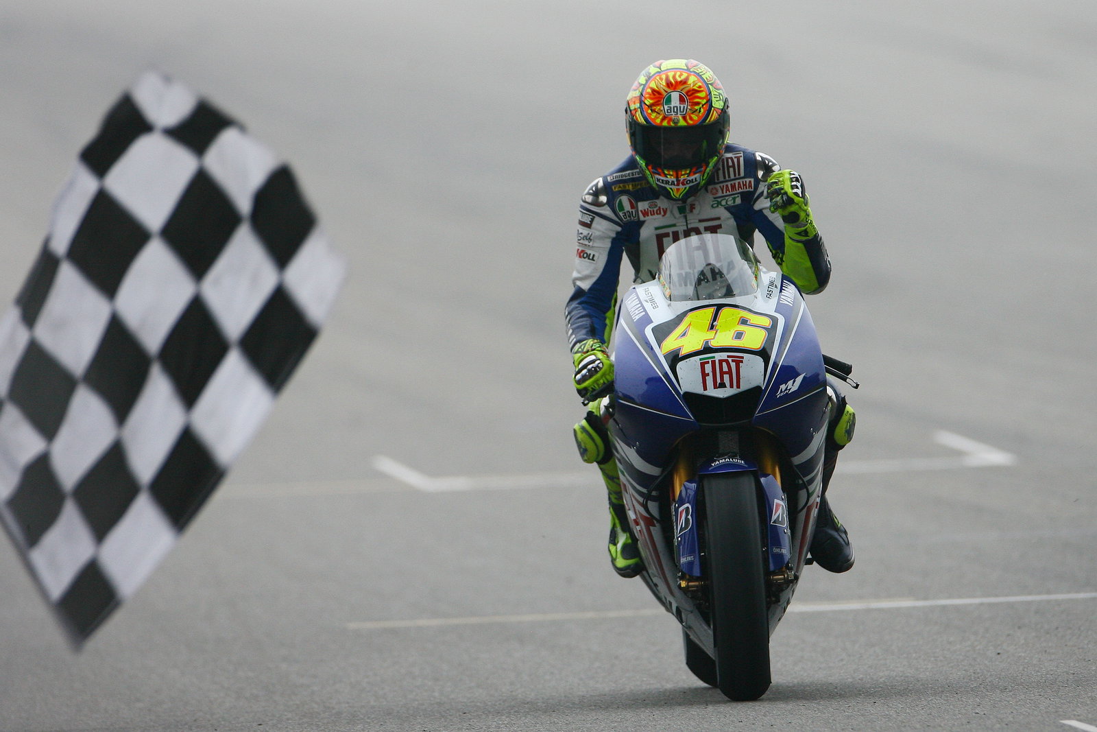 Rossi wins, Chinese MotoGP 2008