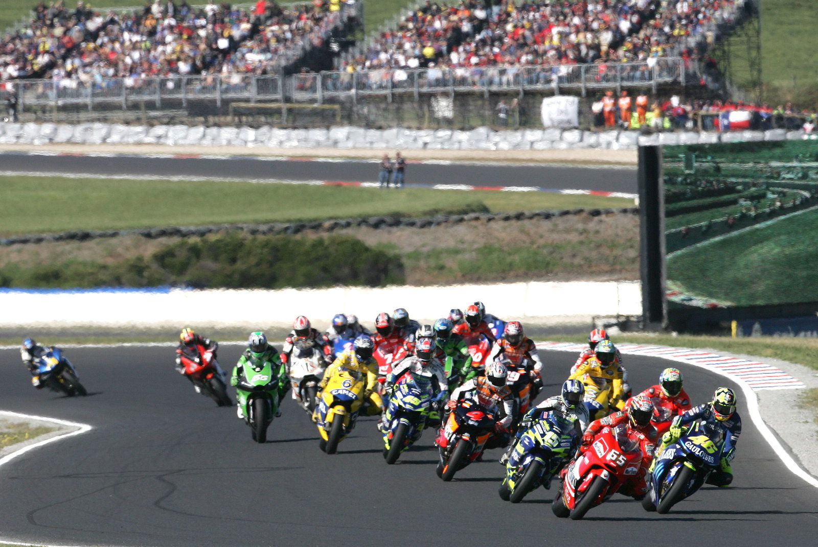 Start, Australian MotoGP, 2004