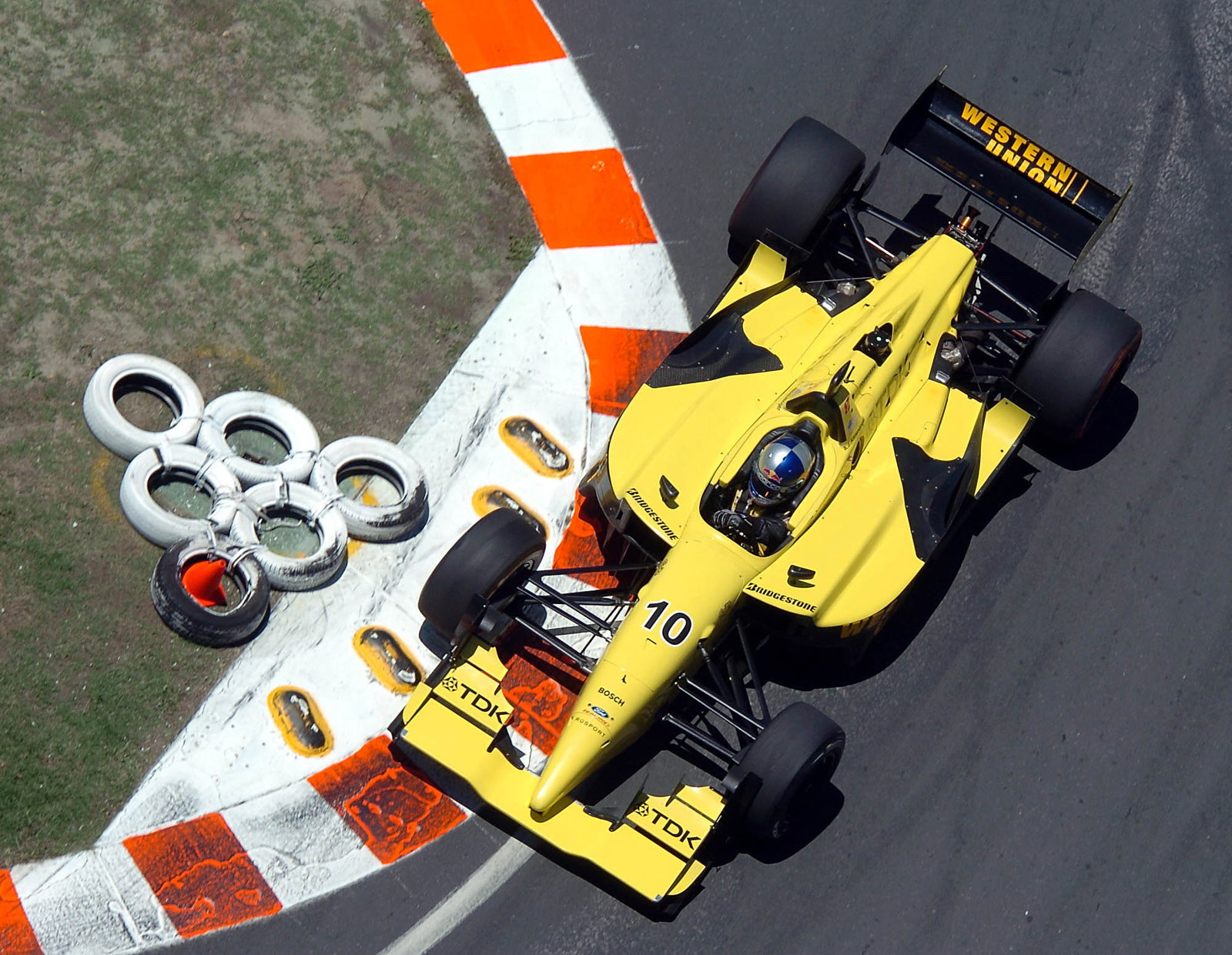 champcar world series. 21-24 oct 2004
lexmark indy 300. surfer`s paradise, australia
aj allmendi