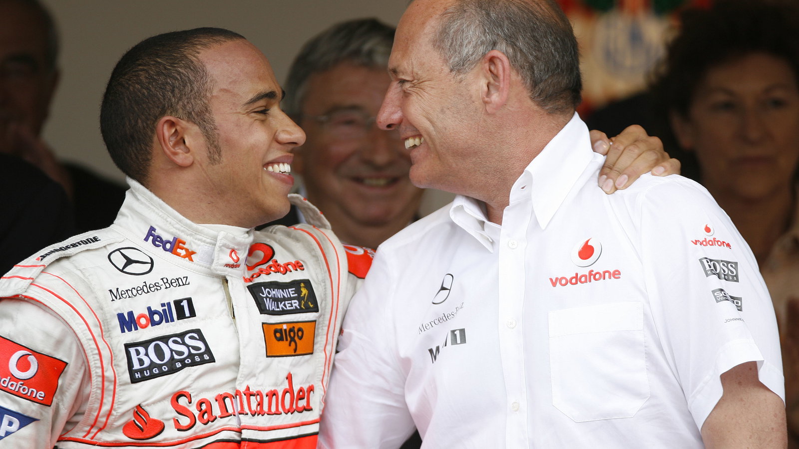 Lewis Hamilton (GBR) McLaren MP4-23, Ron Dennis (GBR) McLaren Team Principal, Monaco F1 Grand Prix, 