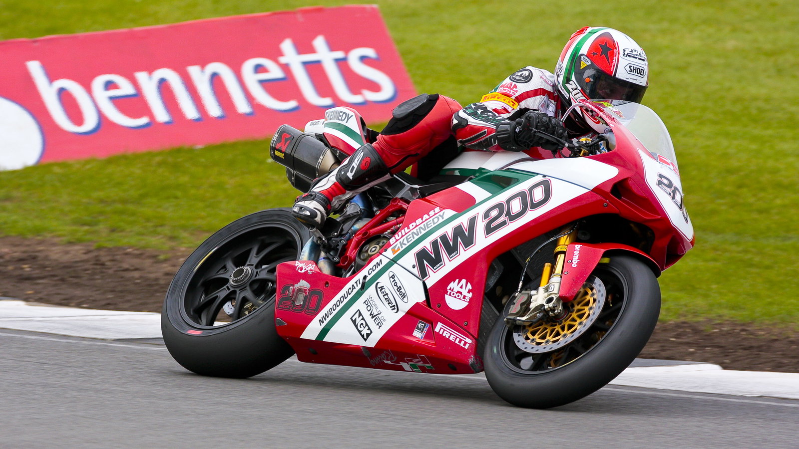 Monday warm up. 200. Michael Rutter North West 200 Ducati