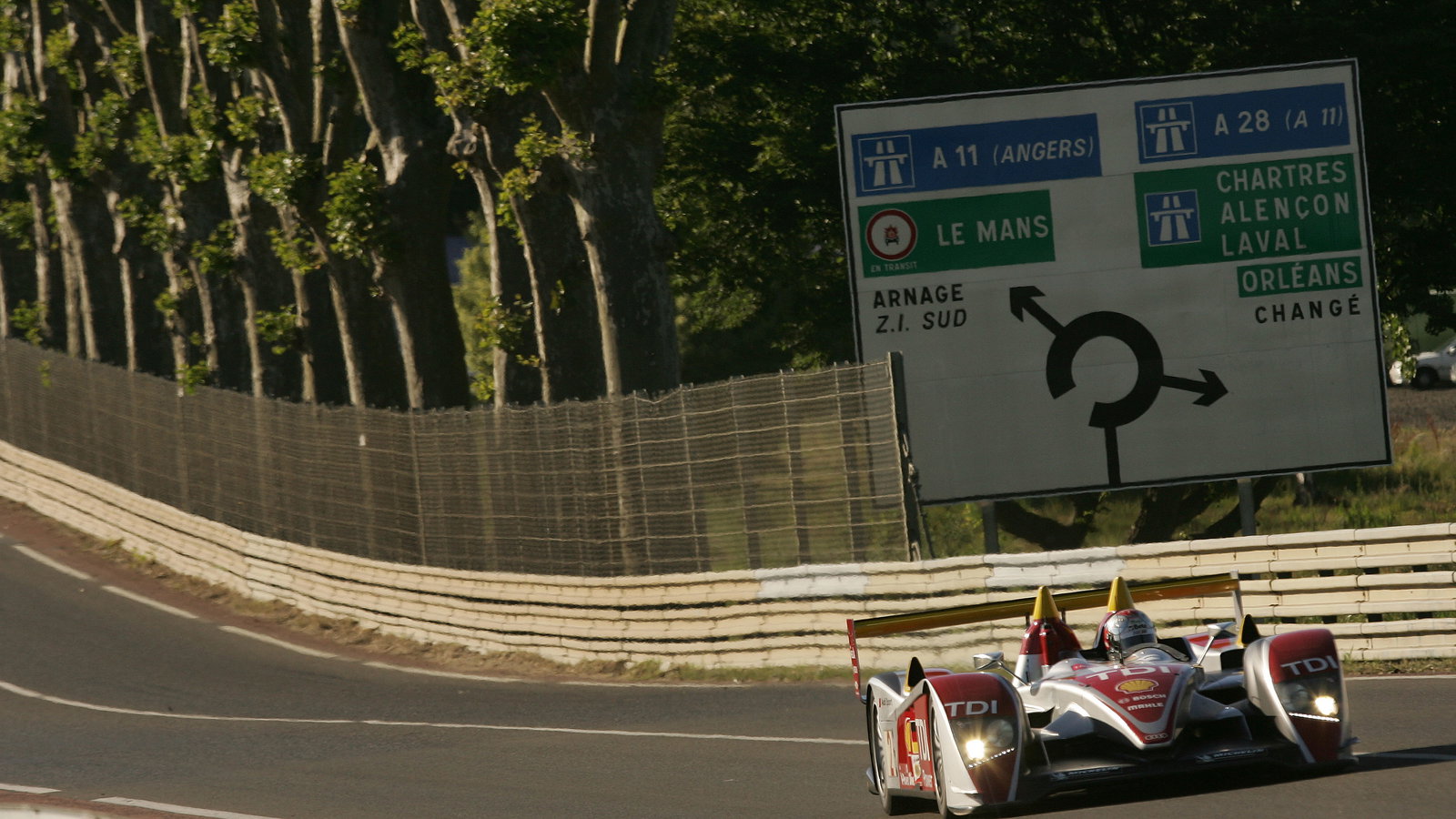 McNish, Capello, Kristensen - Audi R10 TDI
