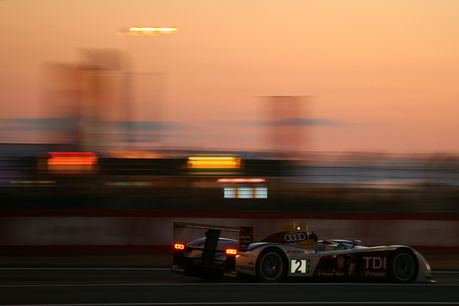 McNish, Capello, Kristensen - Audi R10 TDI
