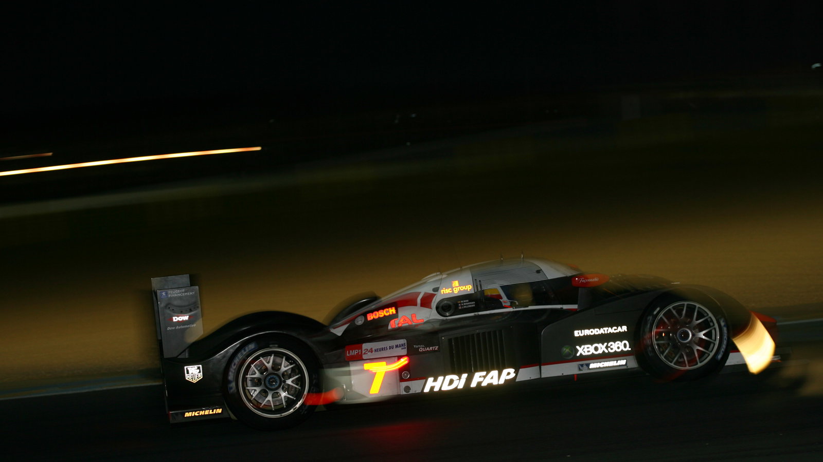 Villeneuve, Gene, Minassian - Peugeot 908 HDi-FAP