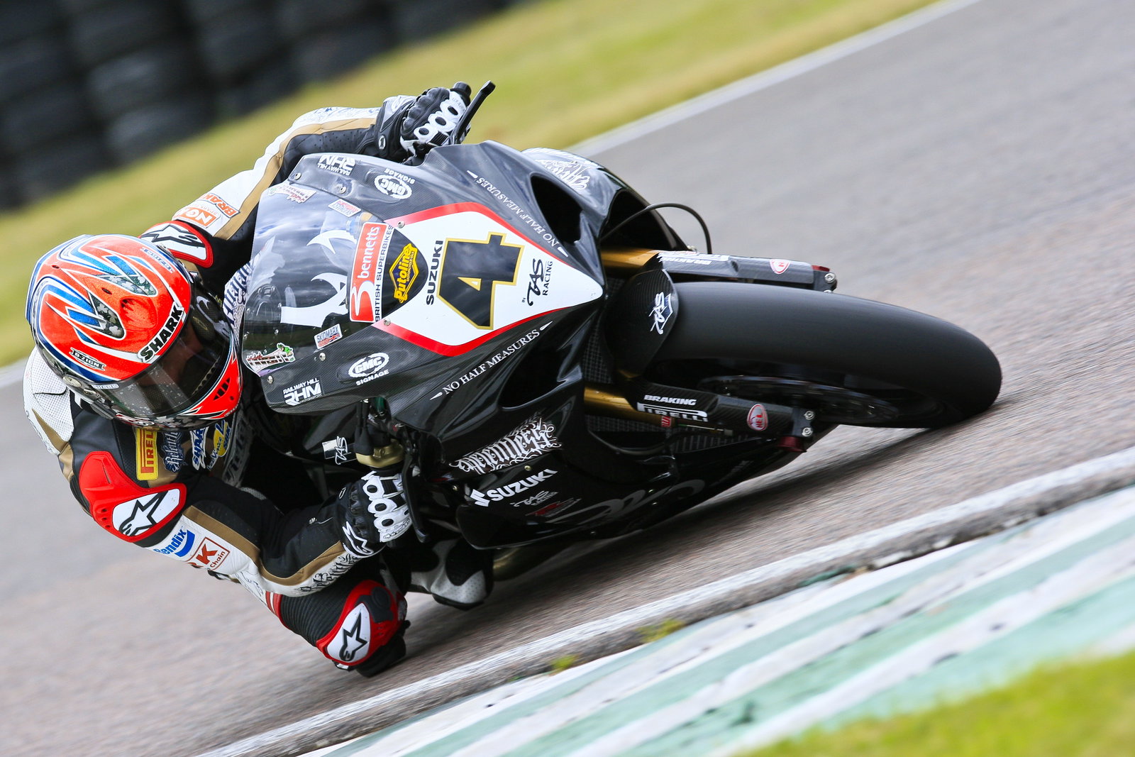 4. Michael Laverty Relentless Suzuki by TAS, Suzuki GSX-R1000 K8