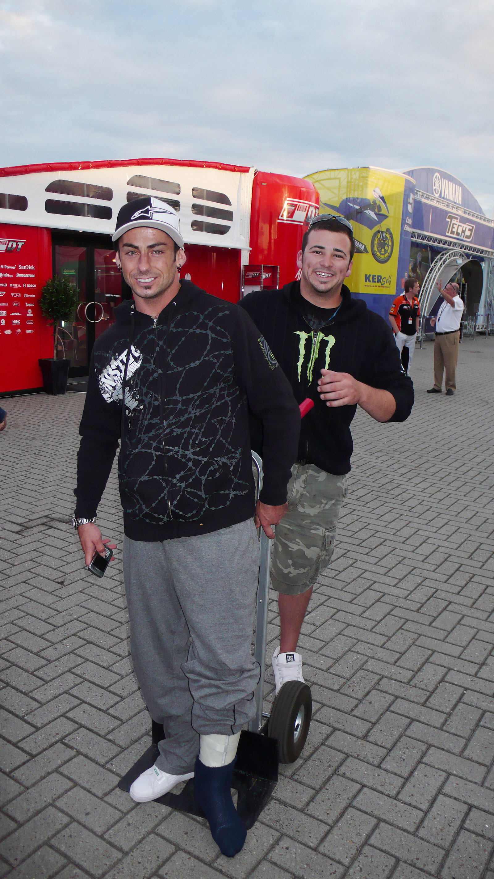 Hopkins with injured leg, Dutch MotoGP 2008