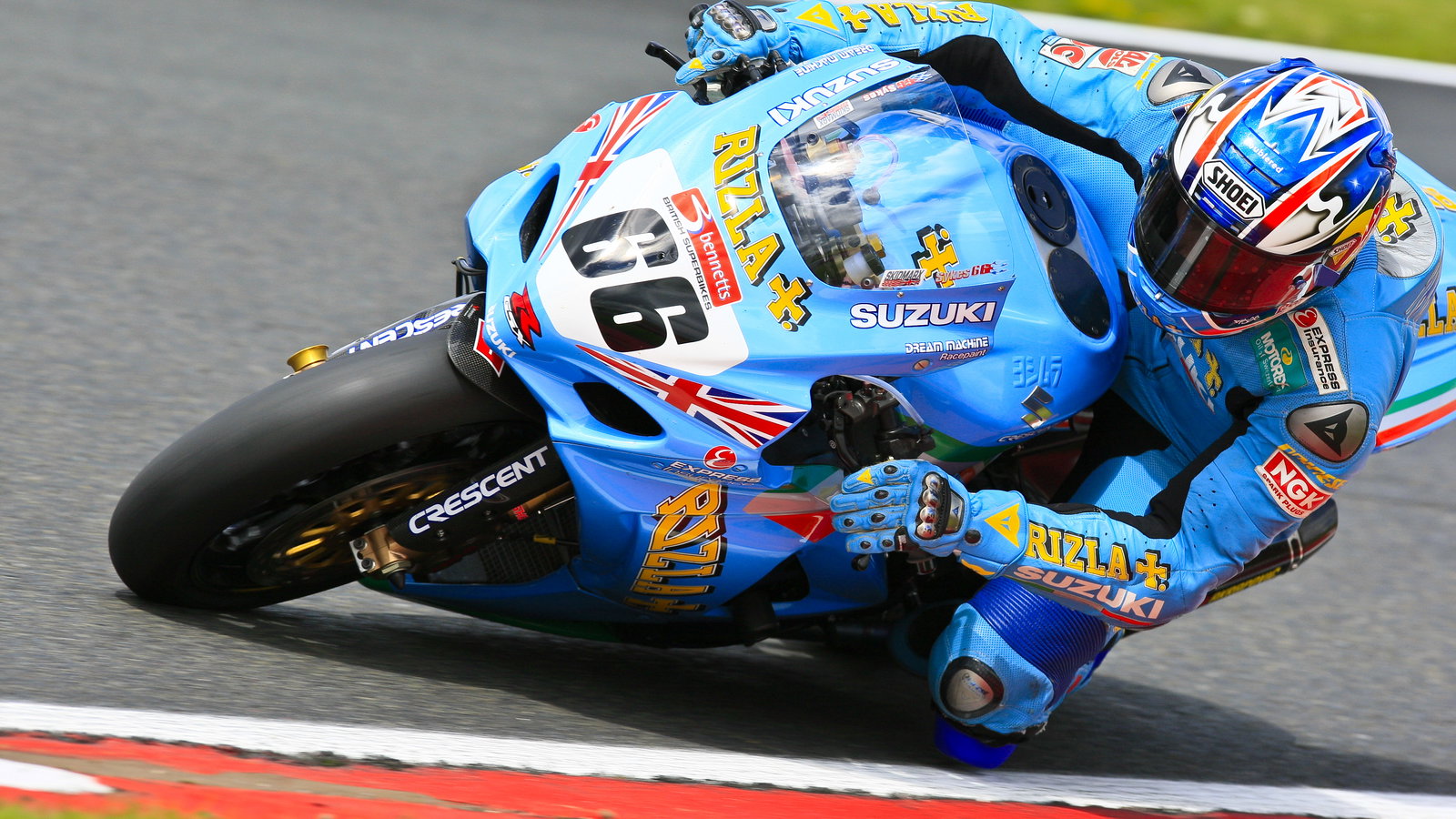 66. Tom Sykes Rizla Suzuki, Suzuki GSX-R1000 K8