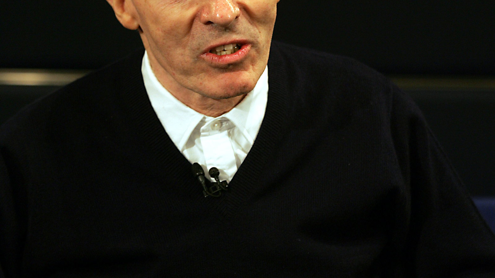 Frank Williams announces the Royal Bank of Scotland`s sponsorship deal with WilliamsF1