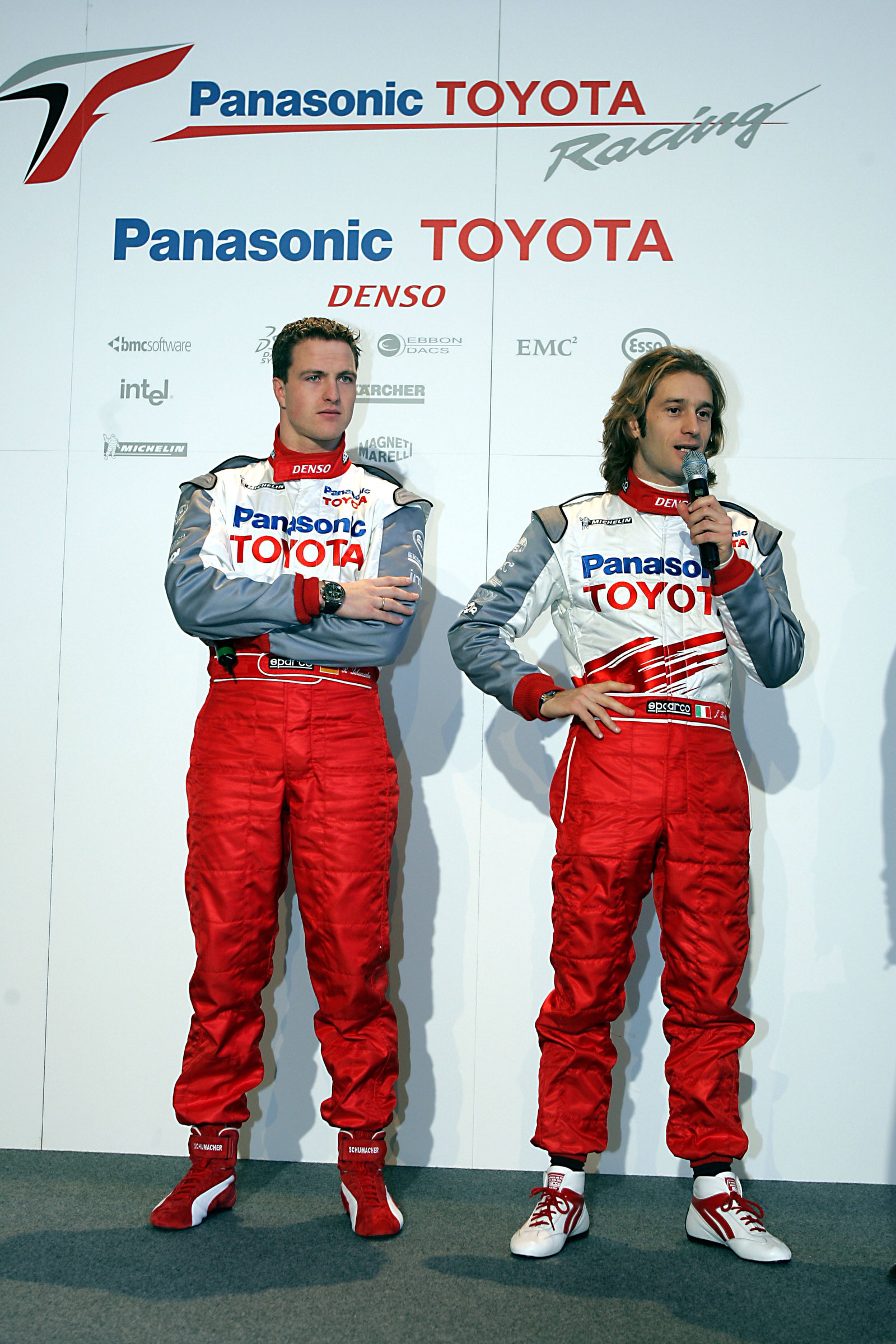Ralf Schumacher and Jarno Trulli at the launch of the Toyota TF105