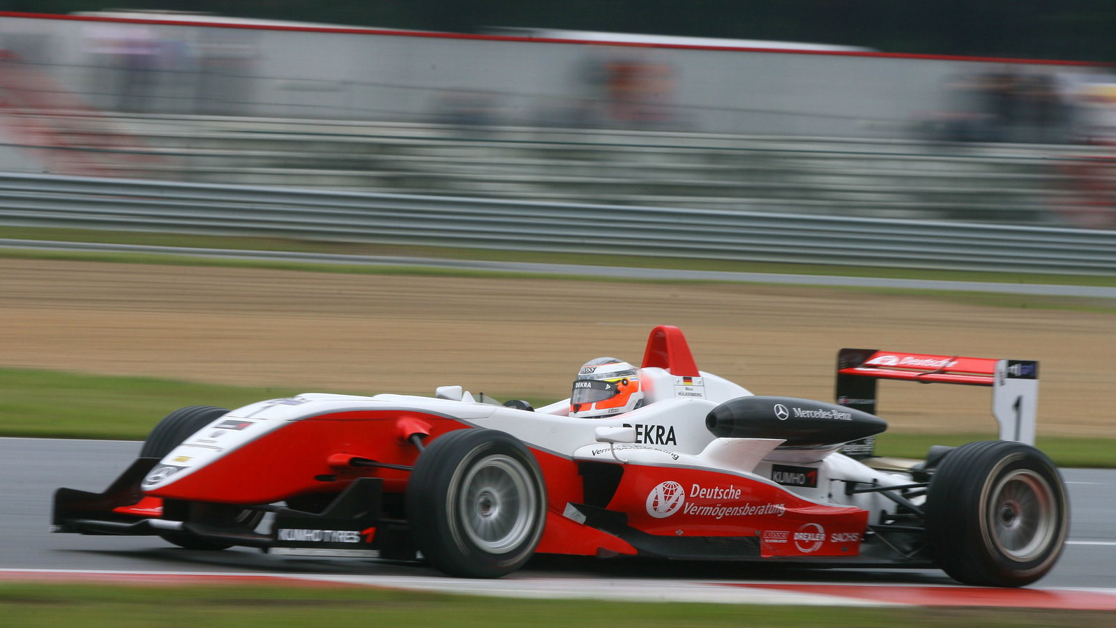 Nico Hulkenberg (D) - ART Grand Prix Dallara Mercedes