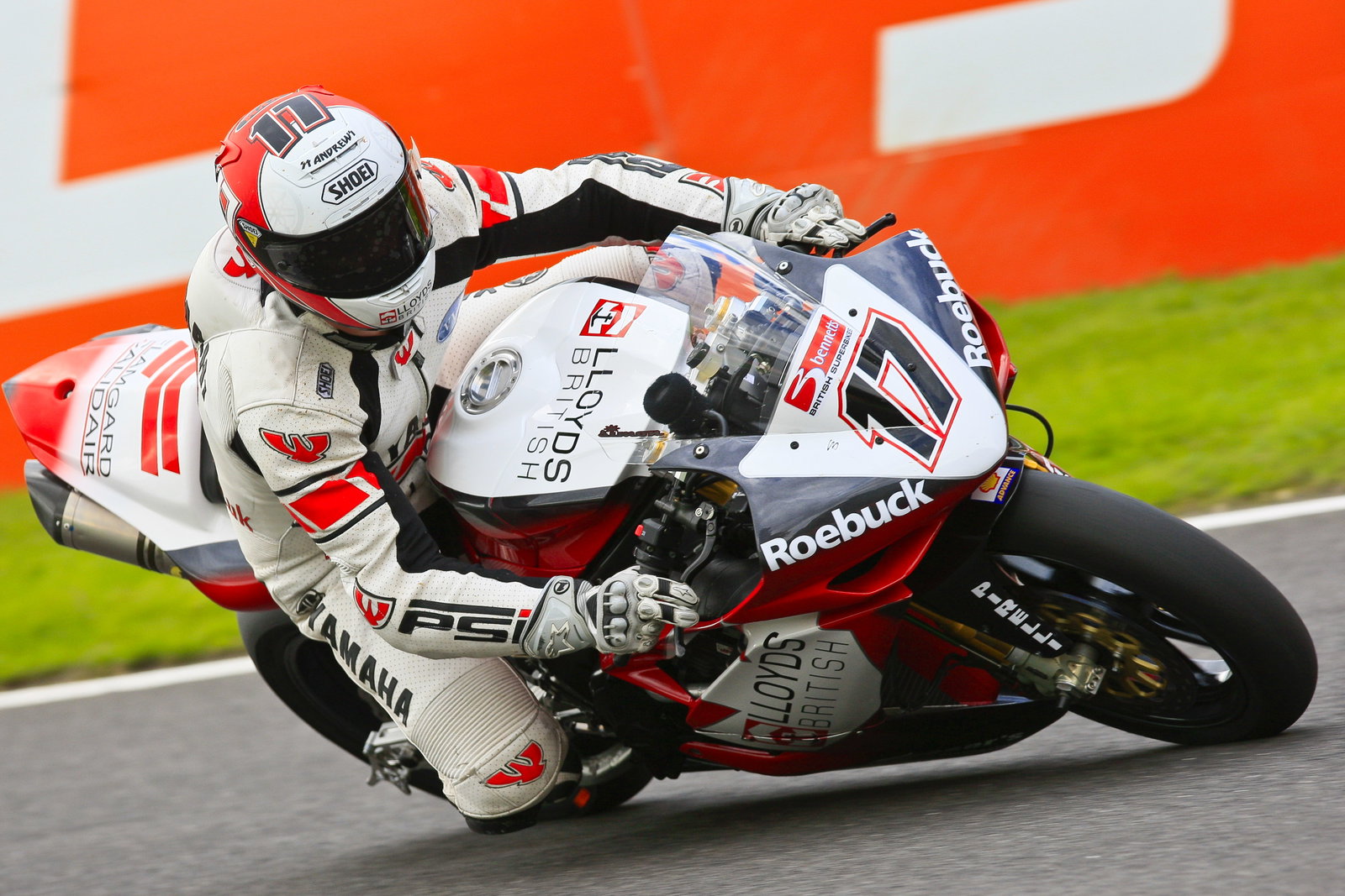 17. Simon Andrews Lloyds British Jentin Yamaha