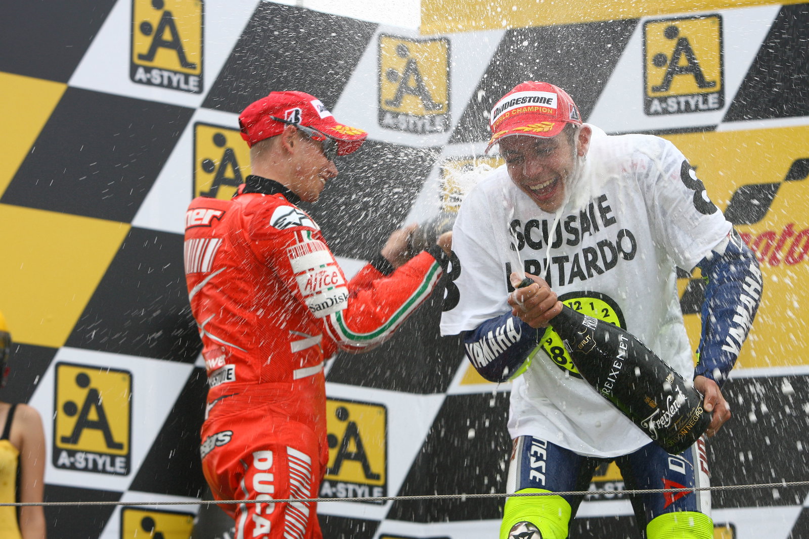 Stoner, Rossi, Japanese MotoGP 2008