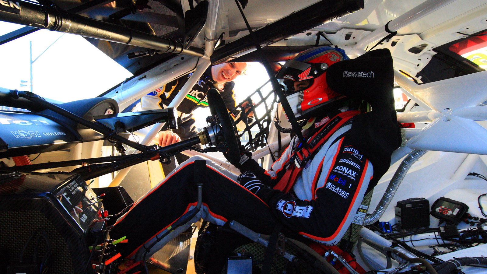 Rick Kelly, (aust), Paul Radisich (NZ) Toll HSV Commodore, Rick Kelly swapped cars and drove the Aut