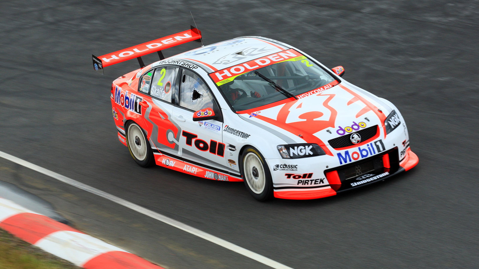 Mark Skaife, (aust) Toll HRT Commodore
Falken Tasmania Challenge
Rd 13 V8 Supercars
Symmons P