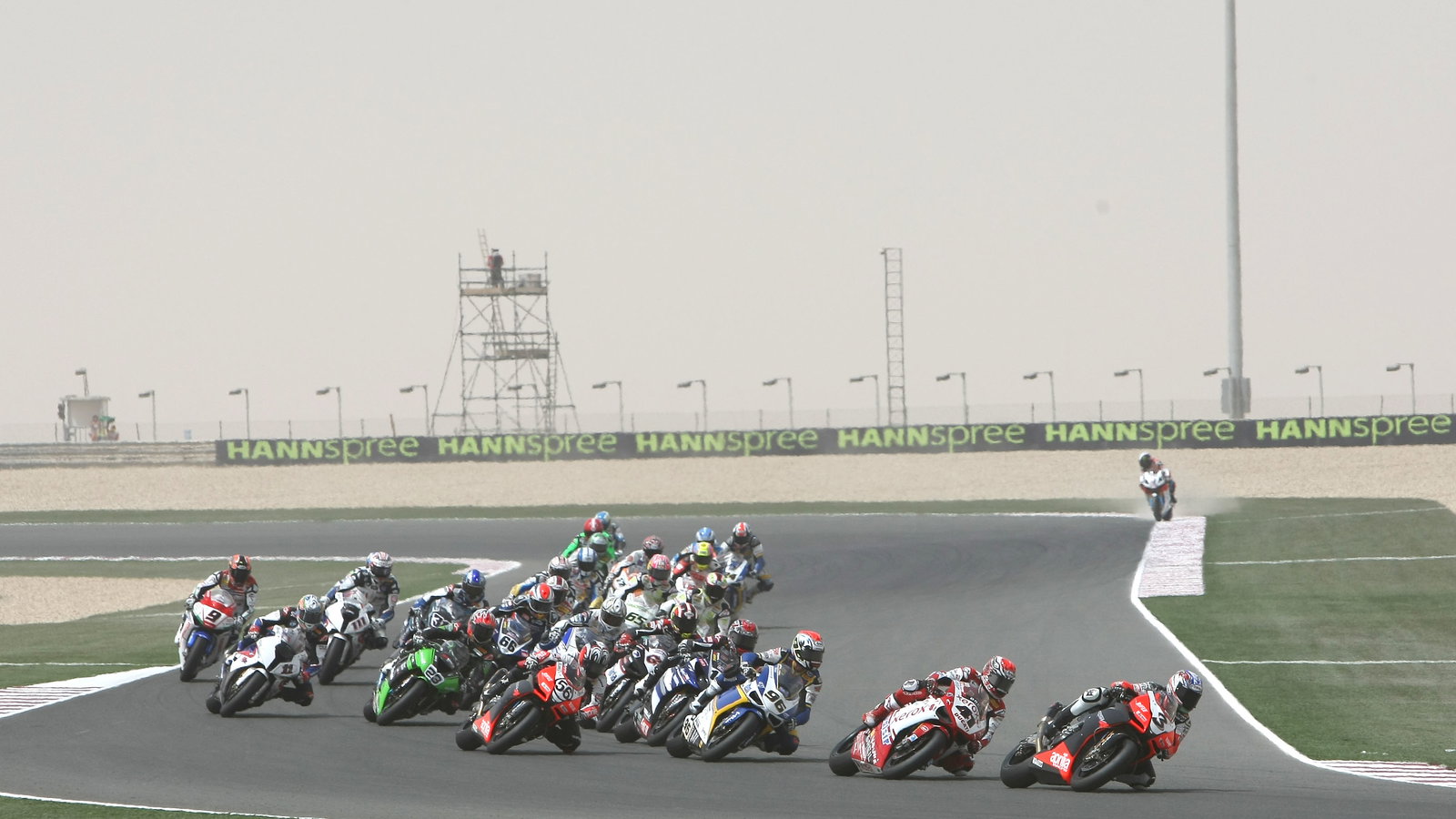 Biaggi, Race start, Qatar WSBK Race 1 2009
