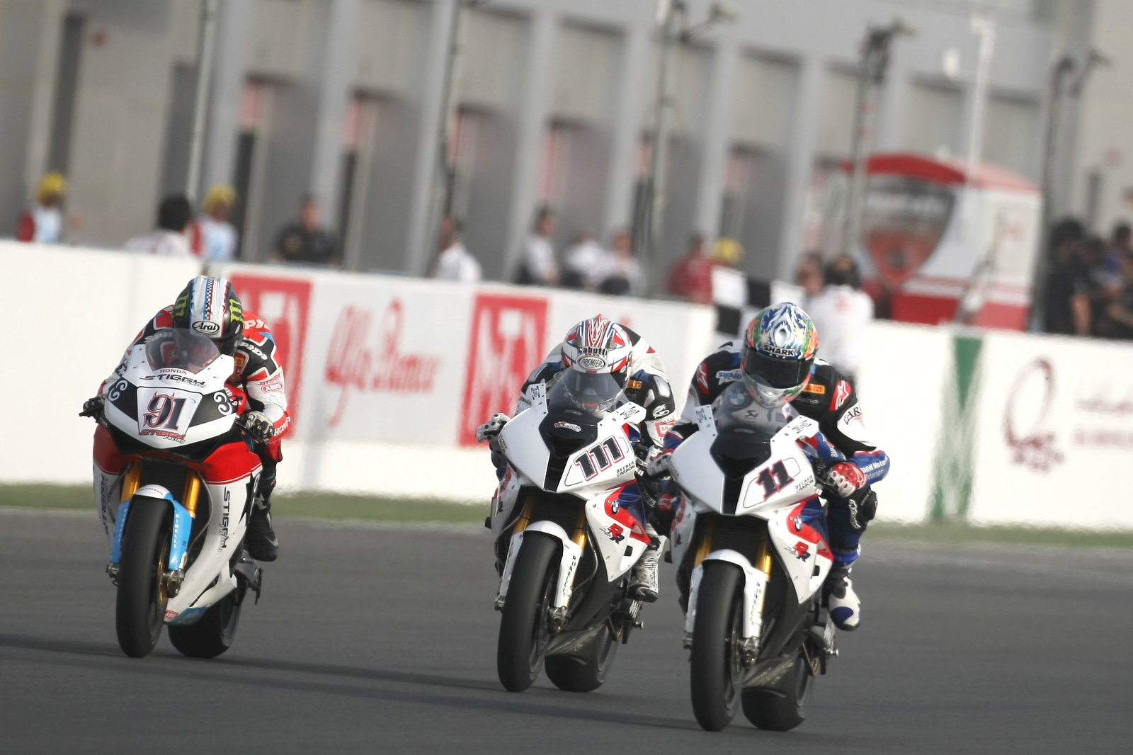 Haslam, Xaus, Qatar WSBK Race 2 2009