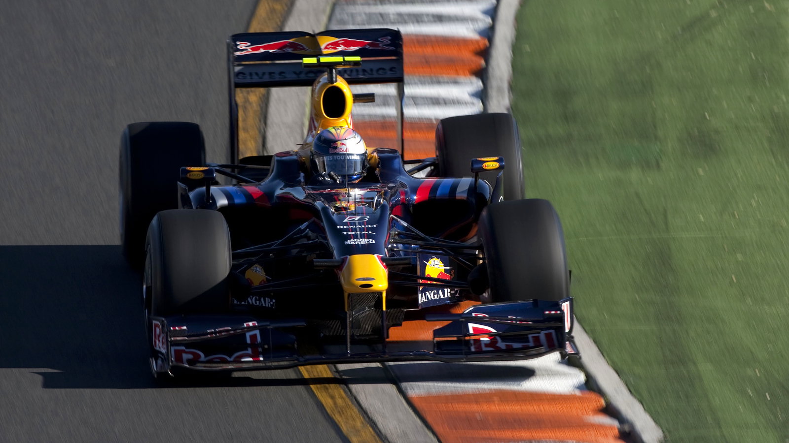 Sebastian Vettel (GER) Red Bull RB5, Australian F1 Grand Prix, Albert Park, Melbourne, 27-29th, Marc