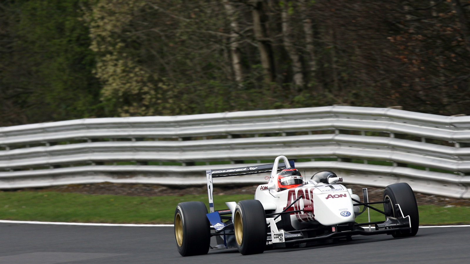 Max Chilton (GBR) - Carlin Motorsport Dallara Volkswagen