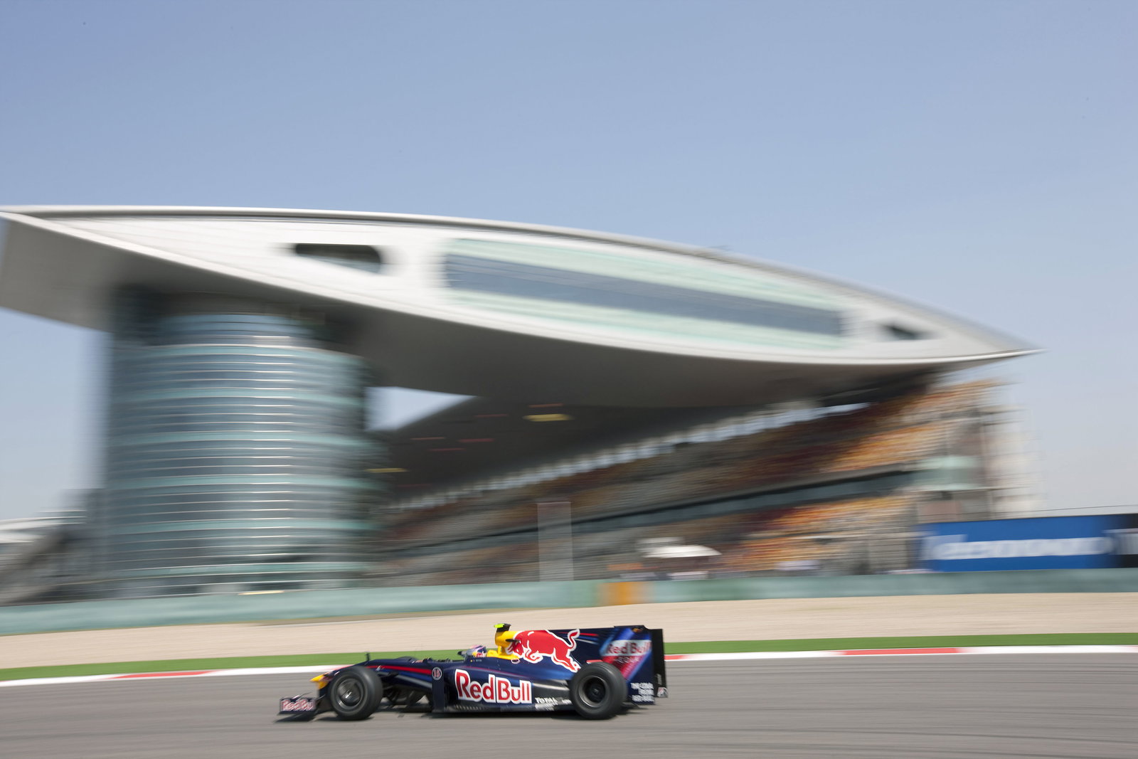 Sebastian Vettel (GER) Red Bull RB5, Chinese F1 Grand Prix, Shanghai, 17th-19th, April 2009