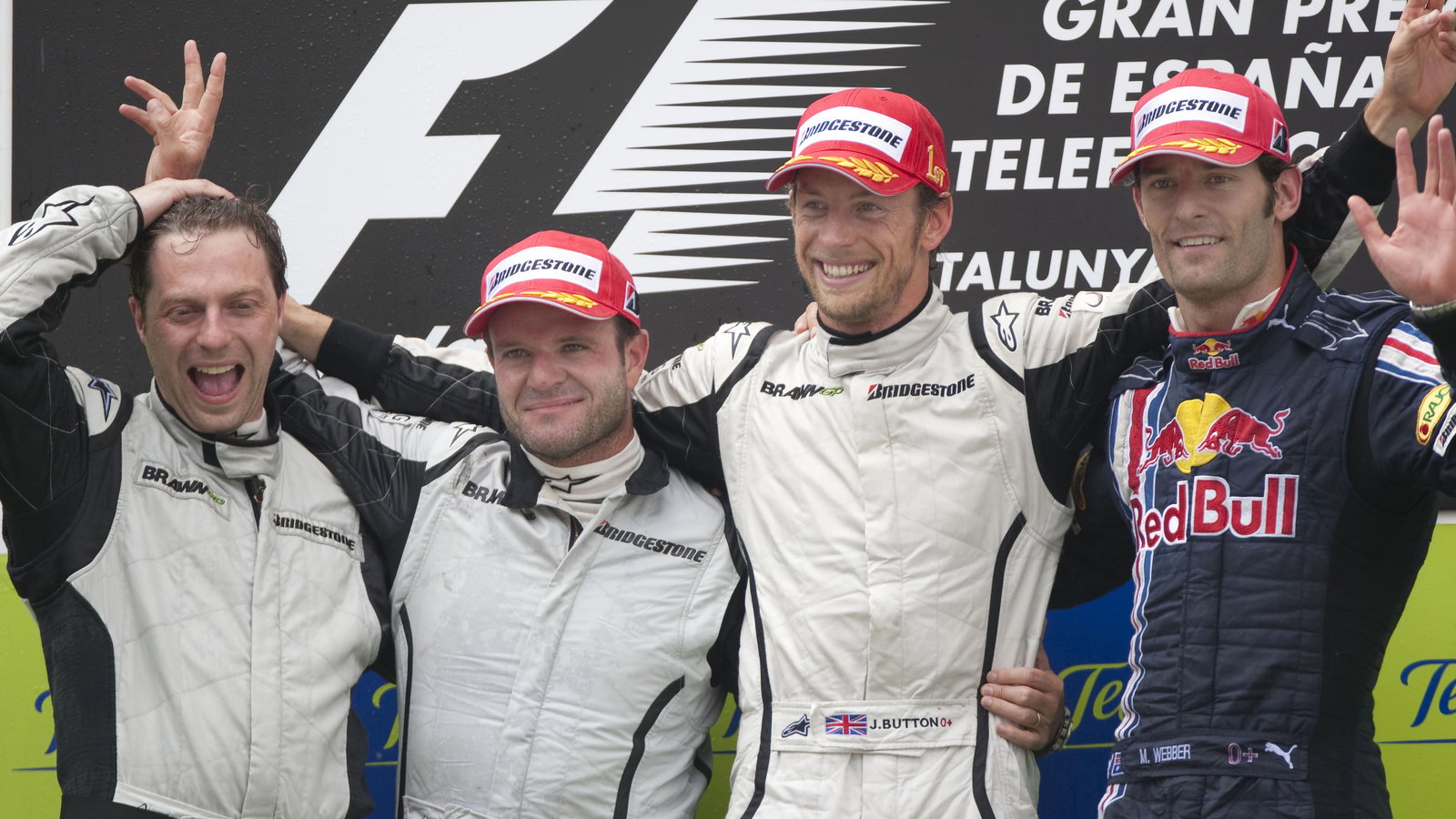 Rubens Barrichello (BRA) Brawn BGP001, Jenson Button (GBR) Brawn BGP001, Mark Webber (AUS) Red Bull