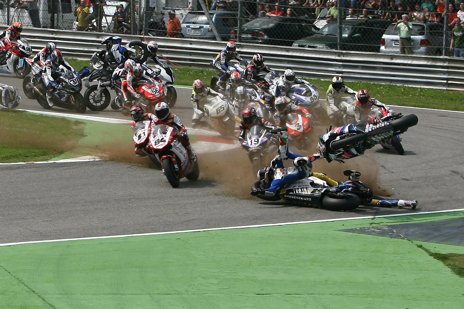 Neukirchner, Roberts, Hill, Corser, Tamada, Monza WSBK Race 1 2009