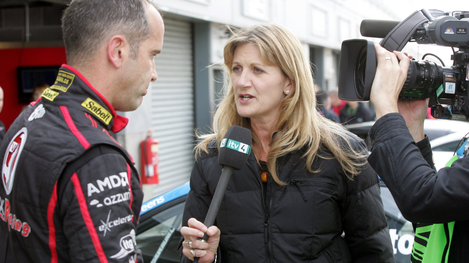 Fabrizio Giovanardi (ITA) - VX Racing Vauxhall Vectra and Louise Goodman