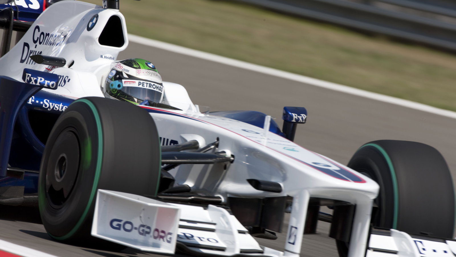 Nick Heidfeld (GER) BMW Sauber.F1.09, Turkish F1, Istanbul Park, 5th-7th June, 2009