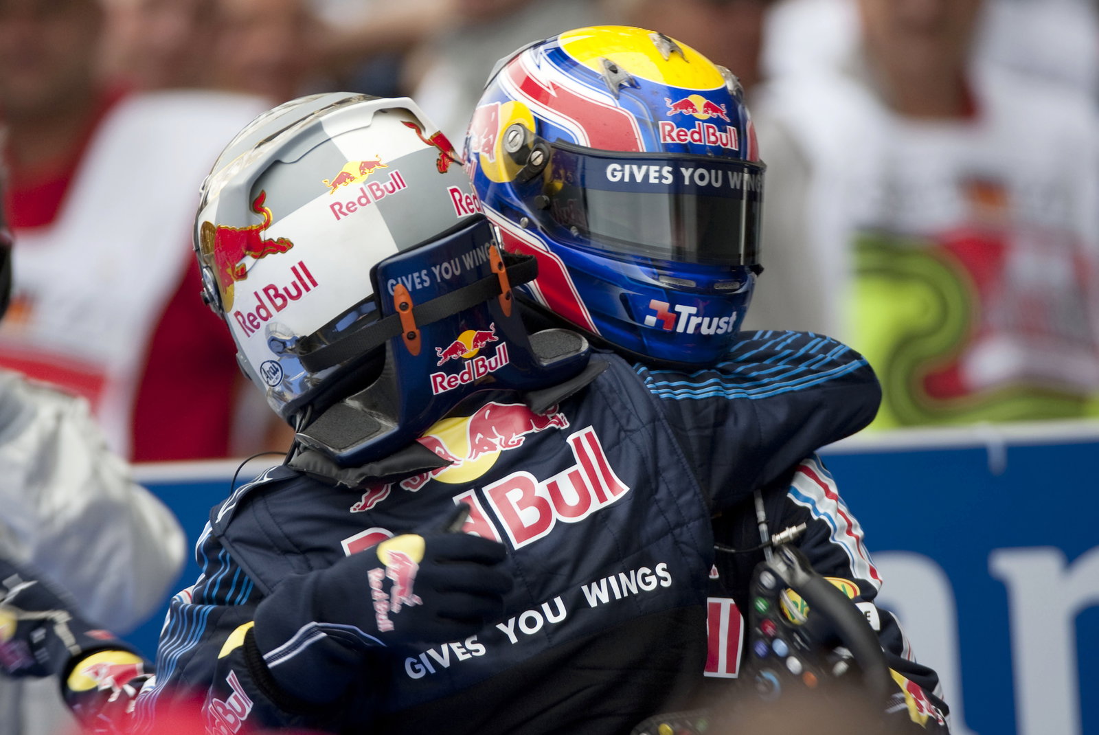 Sebastian Vettel (GER) Red Bull RB5 Mark Webber (AUS) Red Bull RB5, German F1 Grand Prix, Nurburgrin