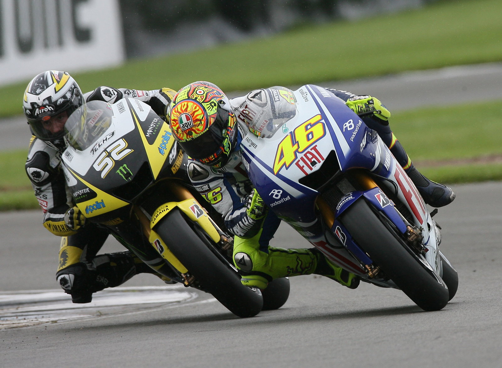 Toseland, Rossi overtake, British MotoGP Race 2009