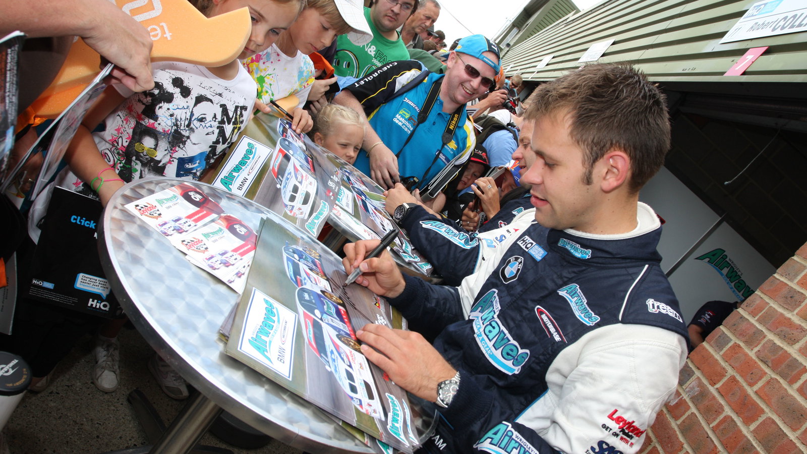 Jonathan Adam (GBR) - Airwaves BMW 320si E90