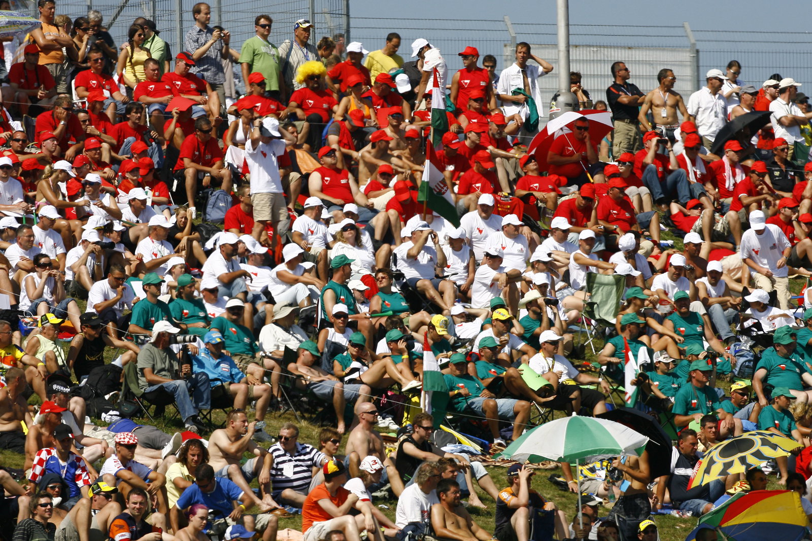 Talmacsi fans, Czech 125GP 2009
