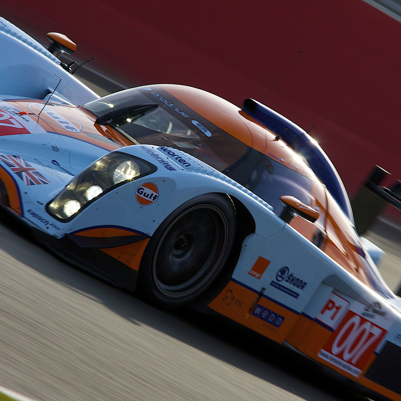 007 ASTON MARTIN RACING GBR M Lola Aston Martin Jan Charouz (CZE) Tomas Enge (CZE) Stefan MuÌcke (D