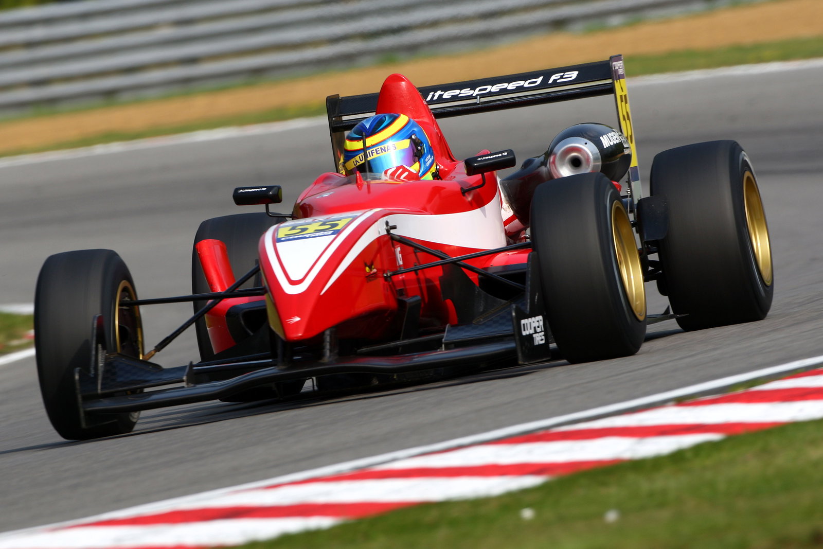 Victor Correa (BRA) - Litespeed F3 SLC Mugen Honda