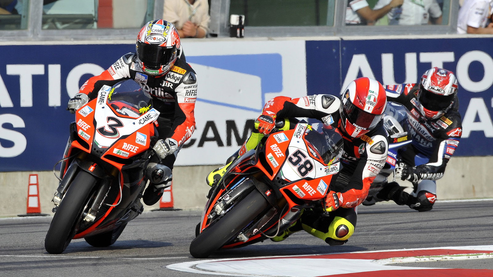 Simoncelli, Biaggi, Imola WSBK Race 2 2009