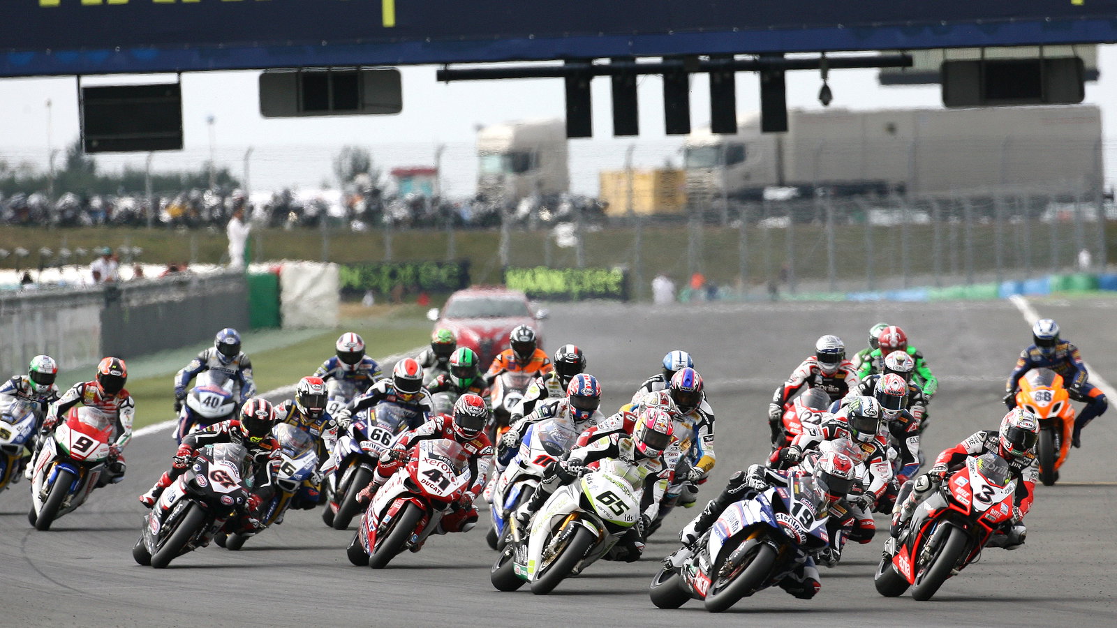 Race Start, French WSBK Race 1 2009