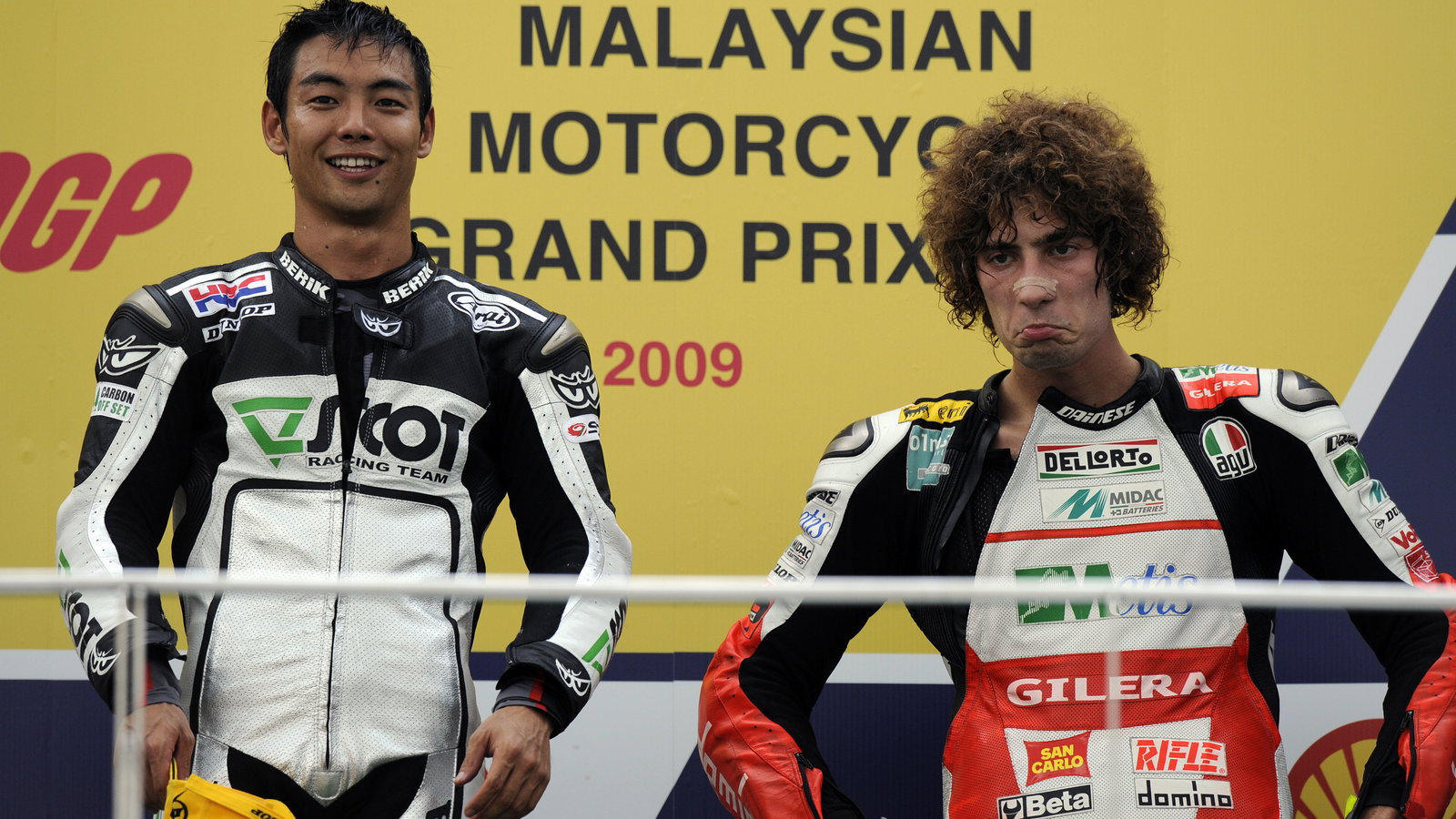 Aoyama and Simoncelli, Malaysian 250GP Race 2009