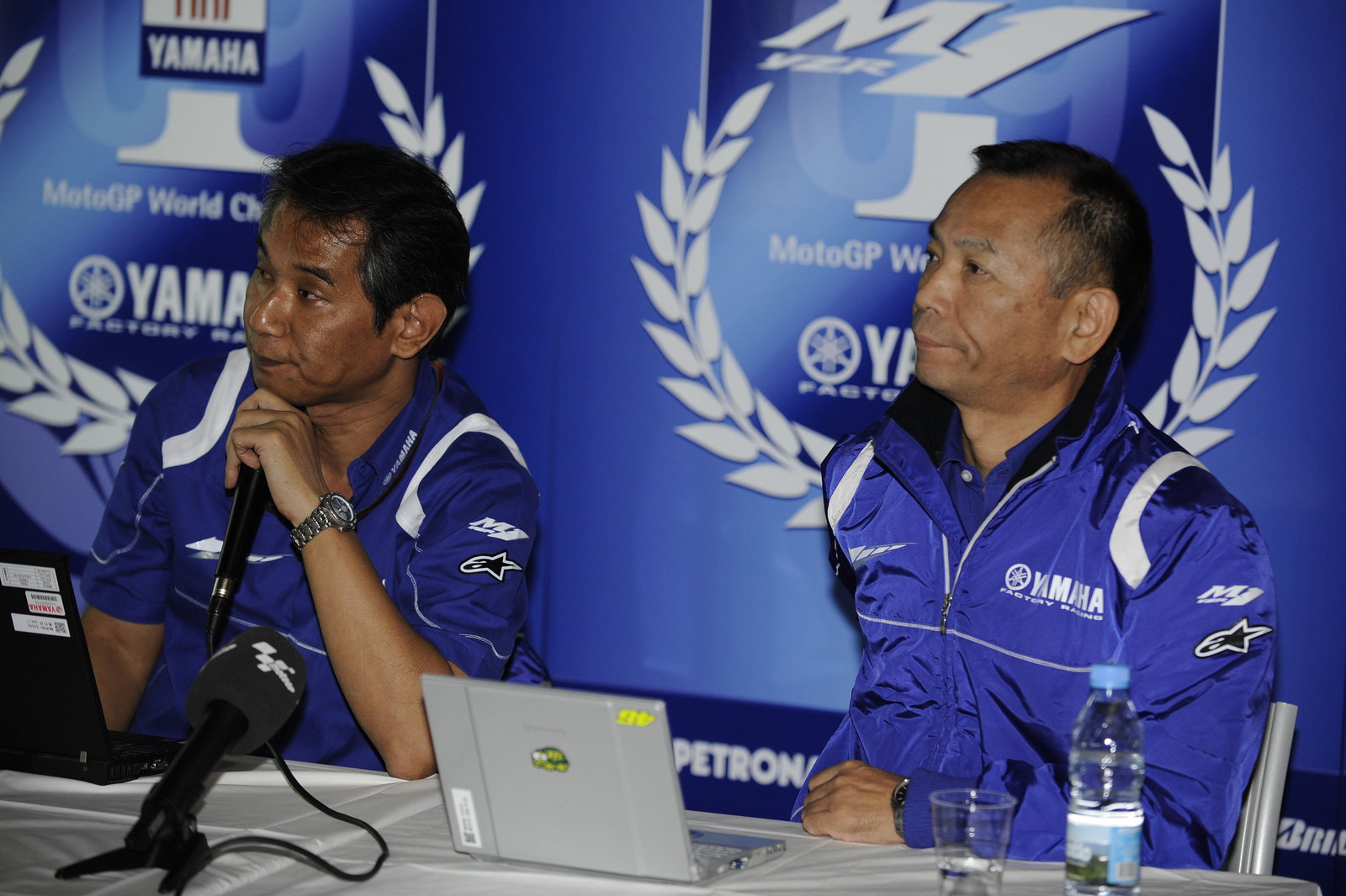 Nakajima and Furusawa, Yamaha technical presentation, Valencia MotoGP 2009