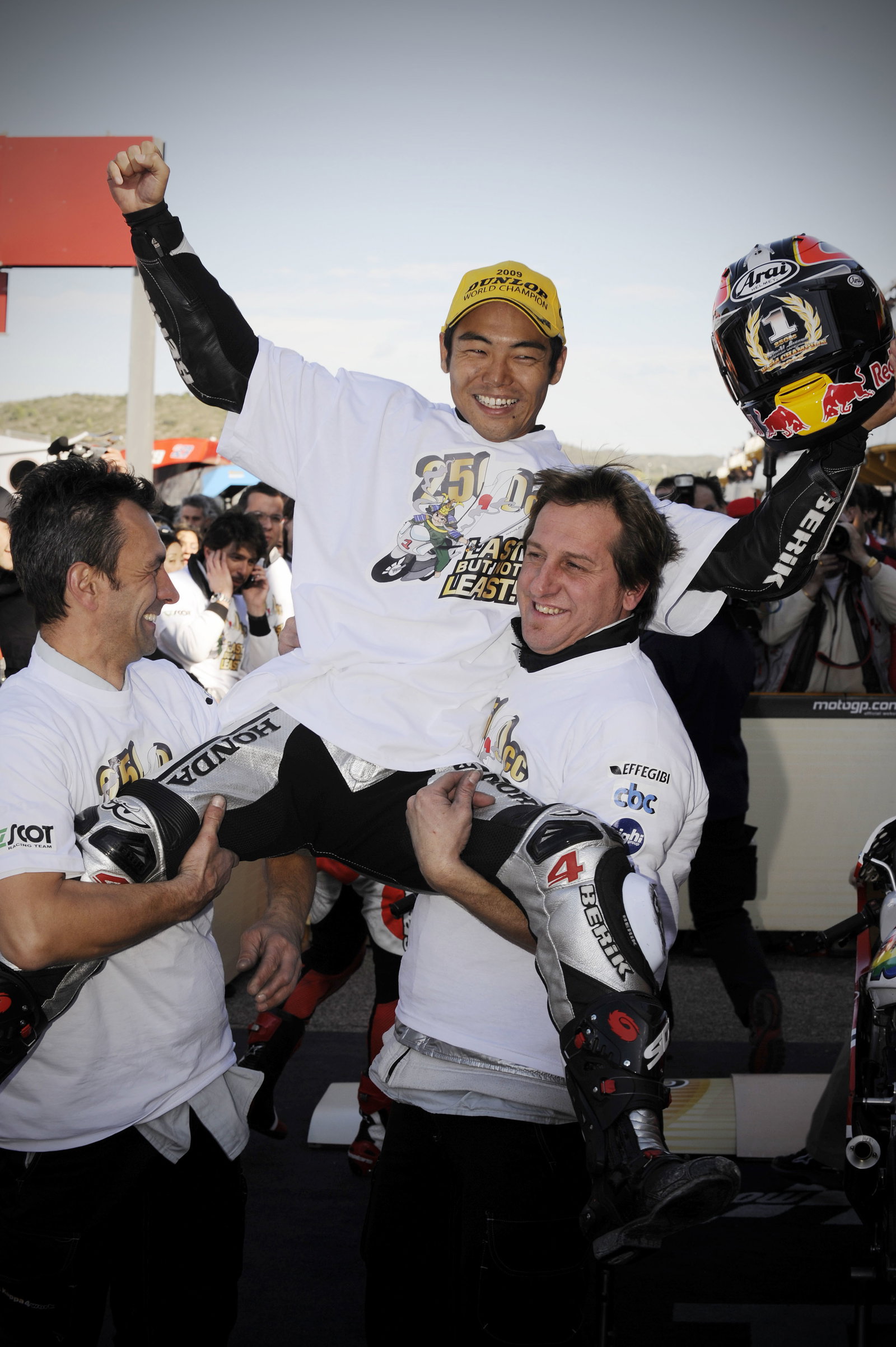 Aoyama, Valencia 250GP Race 2009