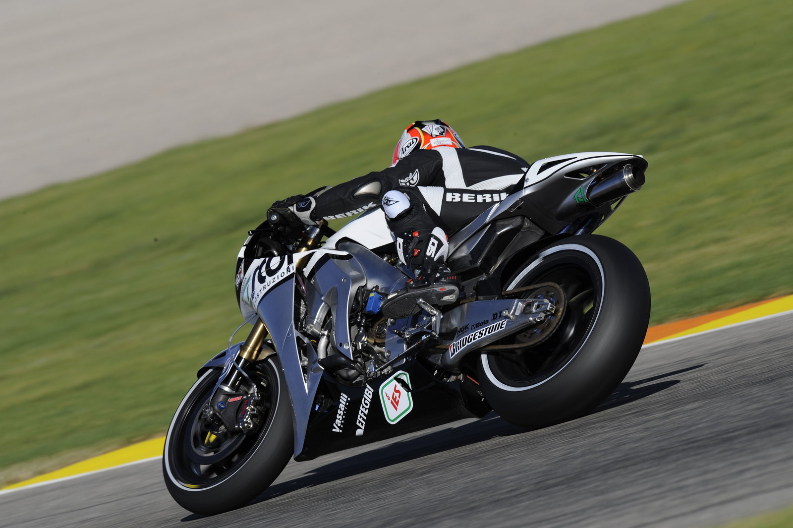 Aoyama, Valencia MotoGP Test 2009