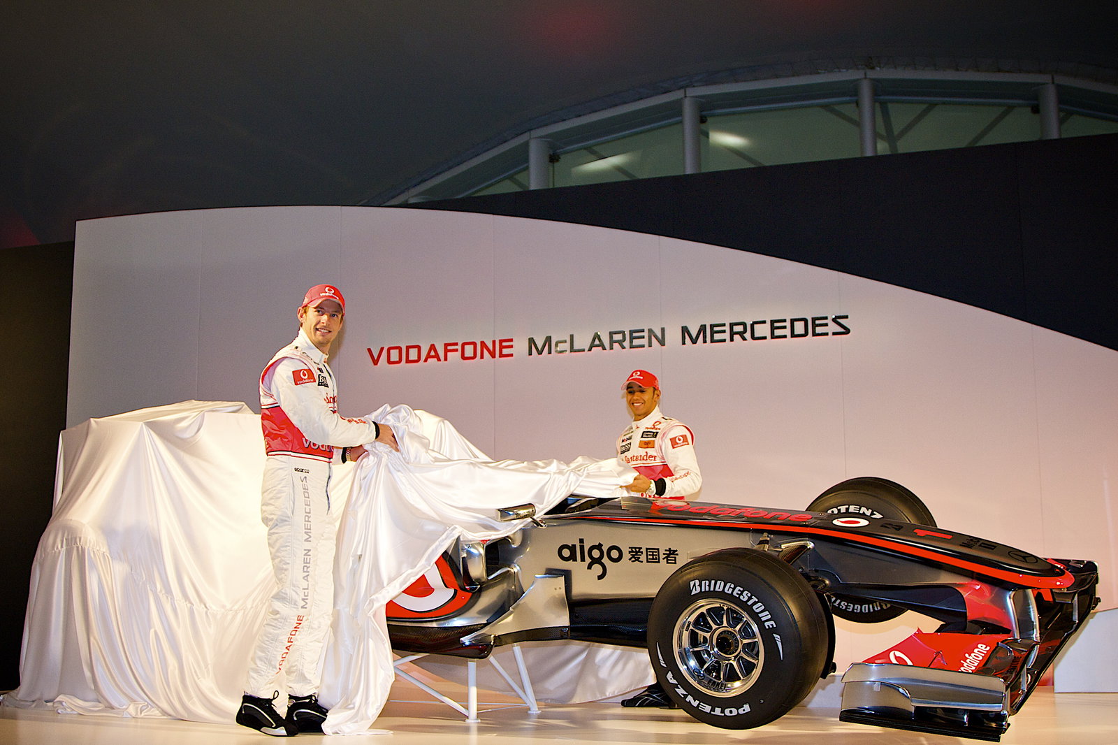 Jenson Button (GBR), Lewis Hamilton (GBR), McLaren MP4-25 Launch, Newbury, GB, Vodafone, Mercedes