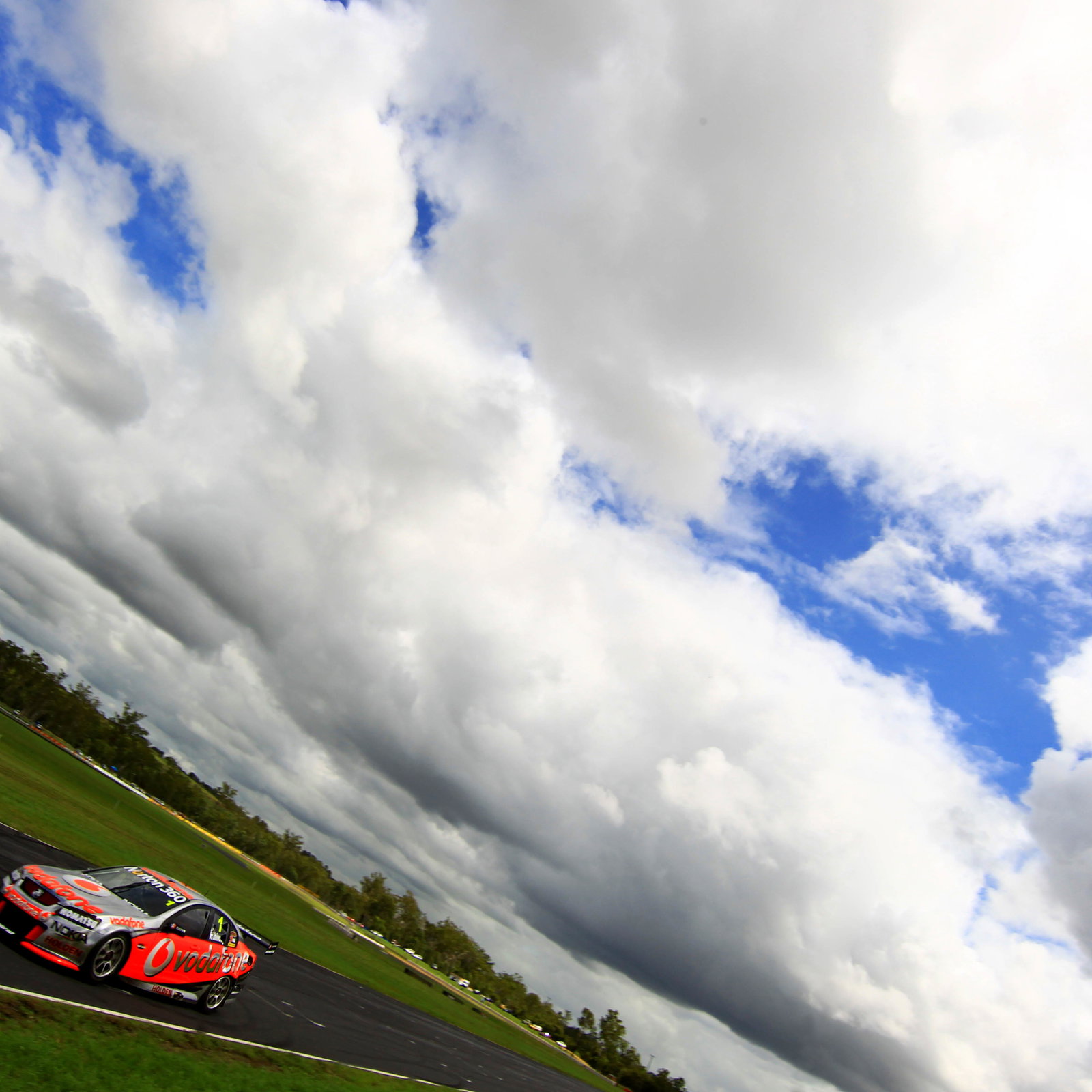 Jamie Whincup (Aust) # 1 Team Vodafone 888 VE Commodore Official V8 Supercar Test Day Qld Racewa